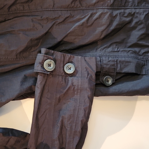 NorthFace Lighweight Jacket - Picture 4 of 5